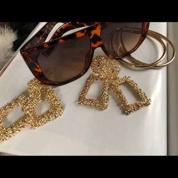 ❗️SOLD❗️ - Picture 2 of 4